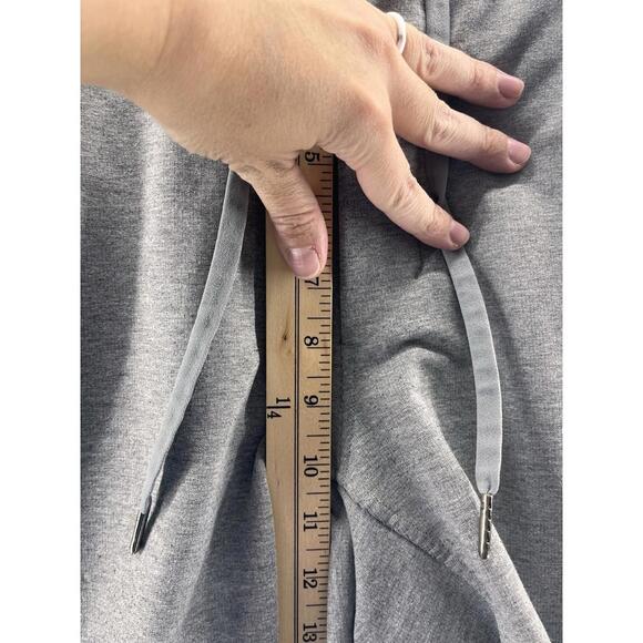 Lululemon Shorts Mens Size Medium Gray City Sweat Short 9" In Terry Soft - Picture 5 of 9